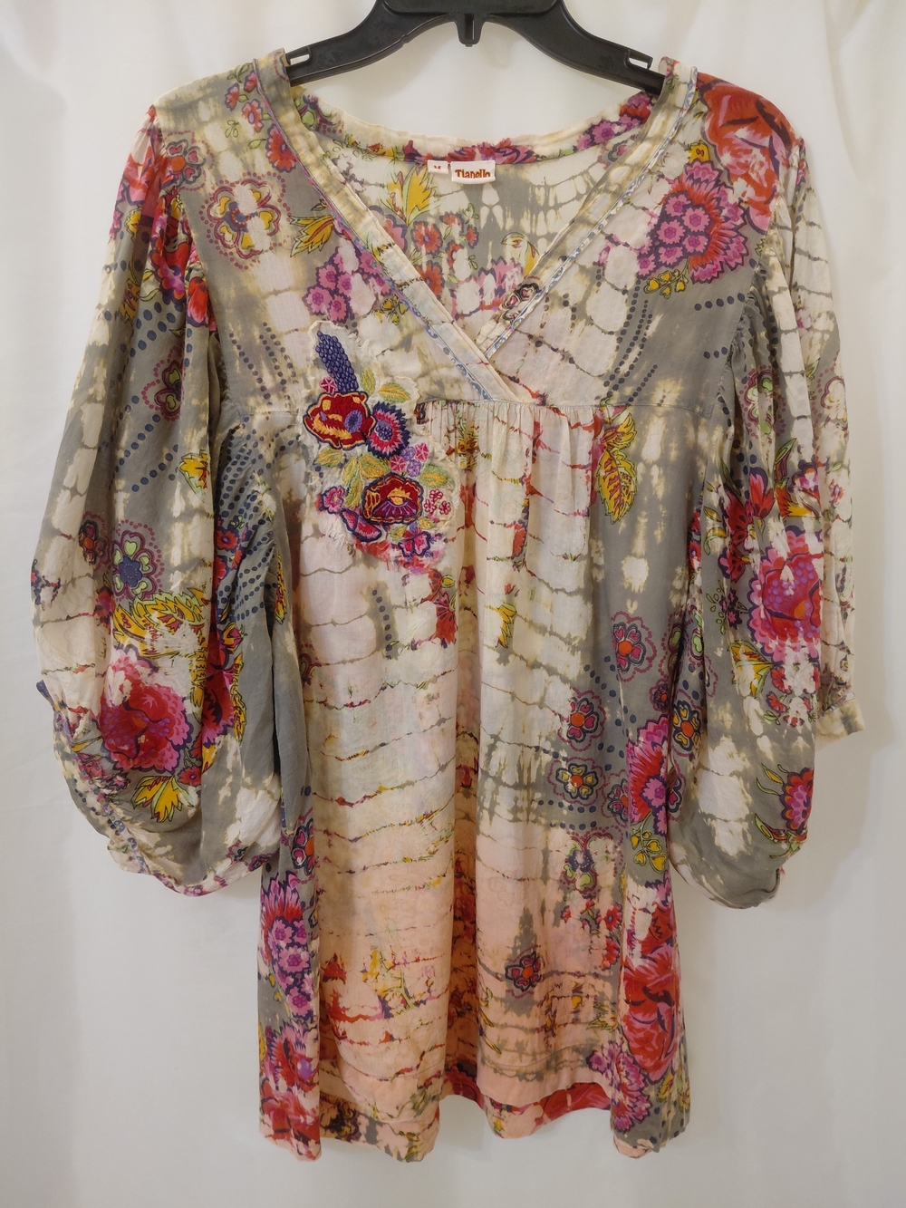 EUC Sz M Tianello Multicolor Floral Boho Tie Dye Embroidered Peasant